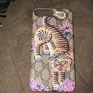 🔥Gucci iphone case 7 plus and 8 plus